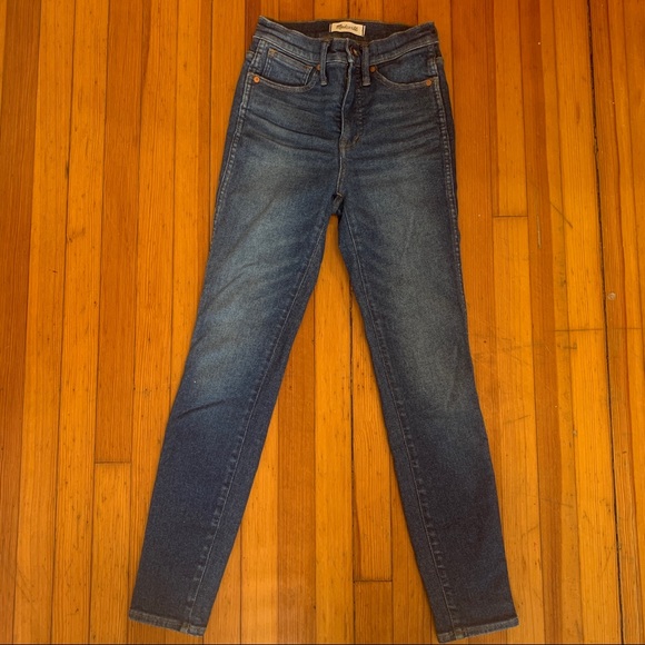 Madewell 10" High-Rise Skinny Jeans in Winston Wash - Picture 2 of 11